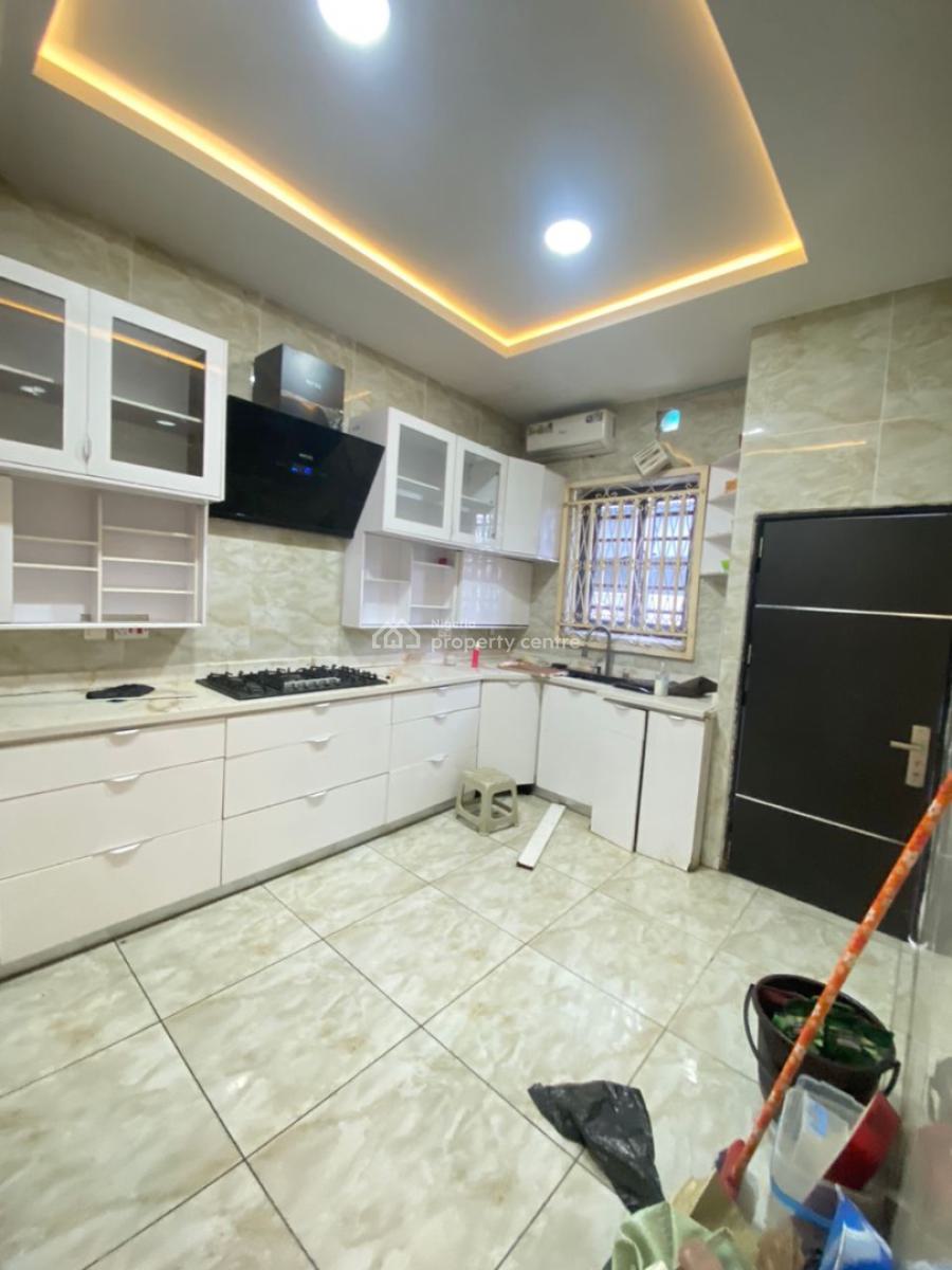 Stunning 4 Bedroom Terrace with a Room Bq and Swimming Pool, Lekki Phase 1, Lekki, Lagos, Terraced Duplex for Rent