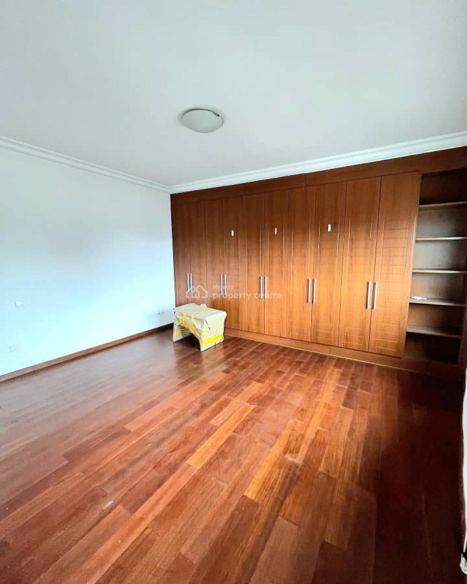Luxury 3-bedroom Apartment with Bq, Old Ikoyi, Ikoyi, Lagos, Flat / Apartment for Sale