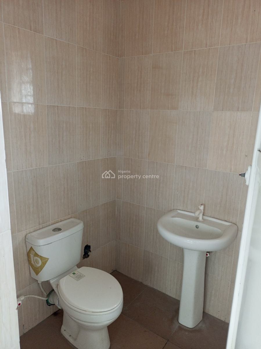 Beautiful Mini Flat, Upstairs, Off Mobil, Ilaje, Ajah, Lagos, Mini Flat (room and Parlour) for Rent