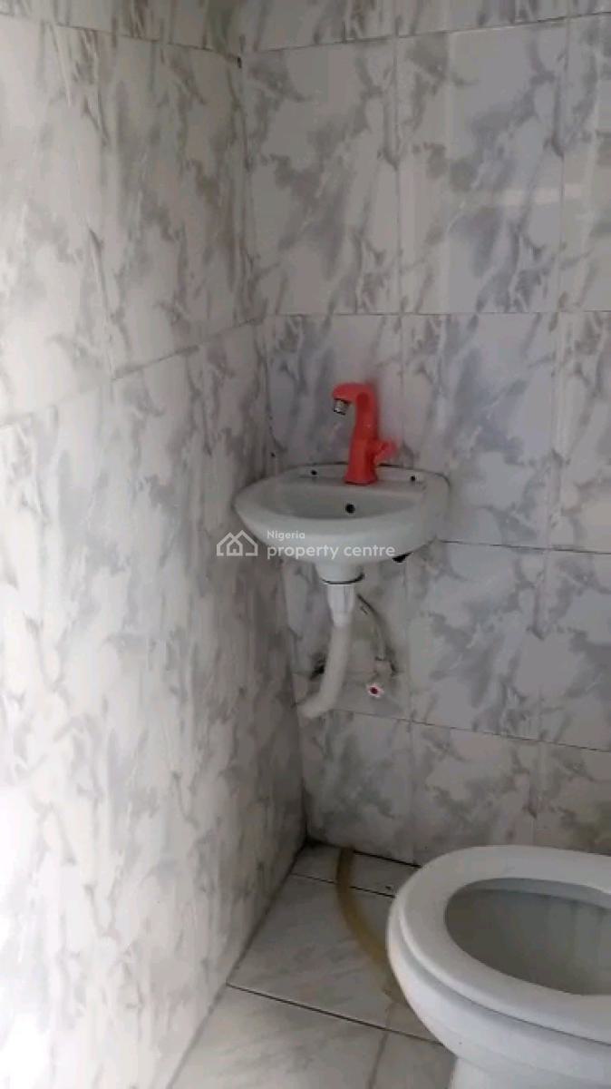 a Very Decent Miniflat, Adekunle, Yaba, Lagos, Mini Flat (room and Parlour) for Rent
