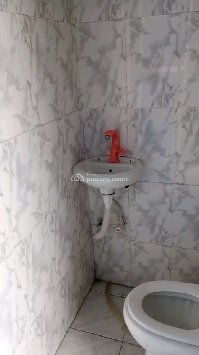 a Very Decent Miniflat, Adekunle, Yaba, Lagos, Mini Flat (room and Parlour) for Rent