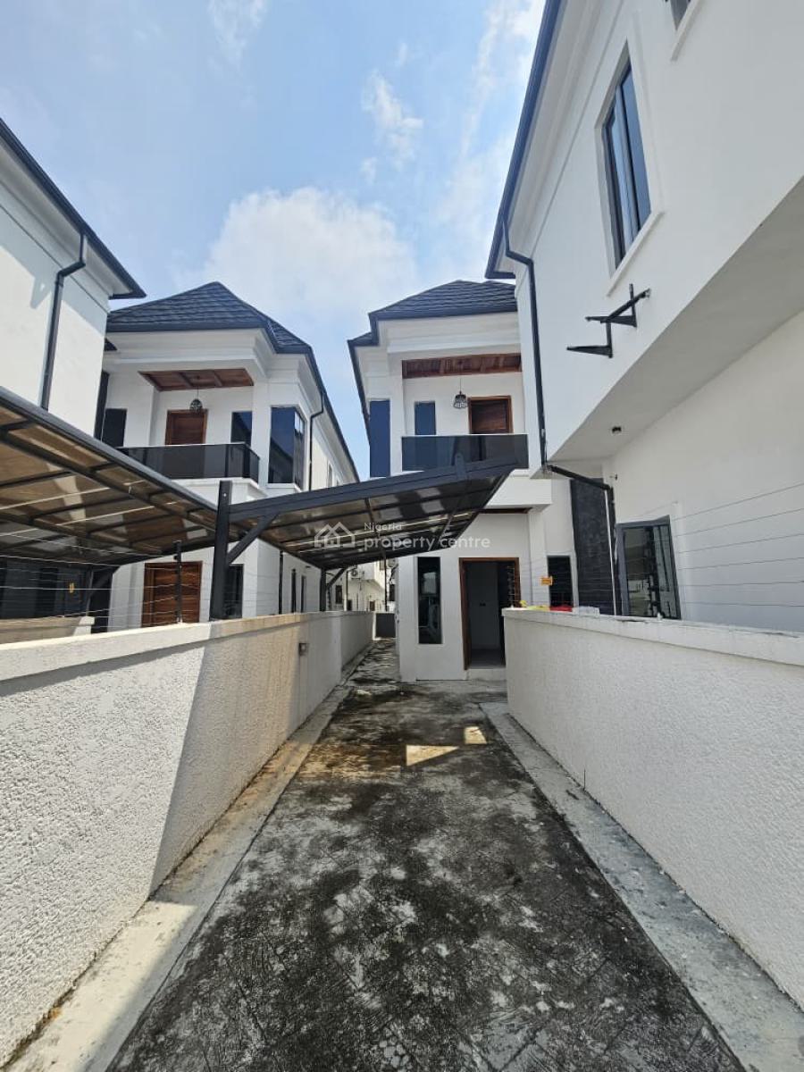 Well-built Spacious 4 Bedroom Semi-detached Duplex with Bq, Orchid Road, Lekki, Lagos, Semi-detached Duplex for Sale