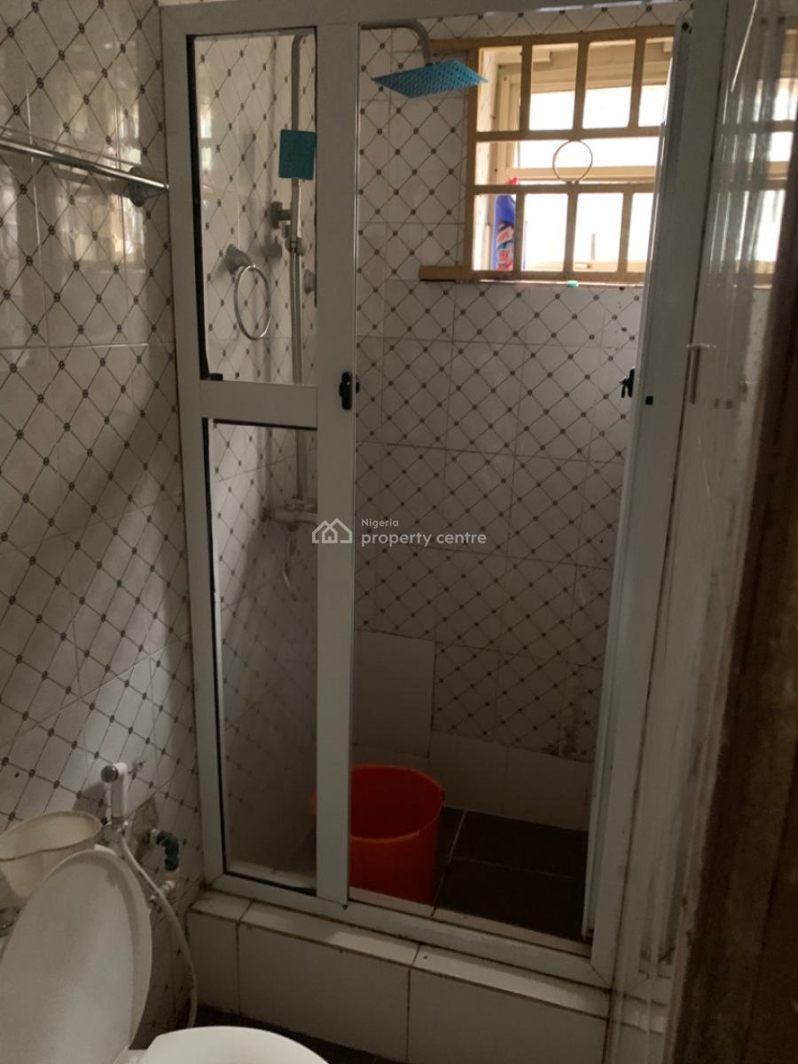 Luxury 3 Bedroom Flat, Gra Phase 1, Magodo, Lagos, Flat / Apartment for Rent