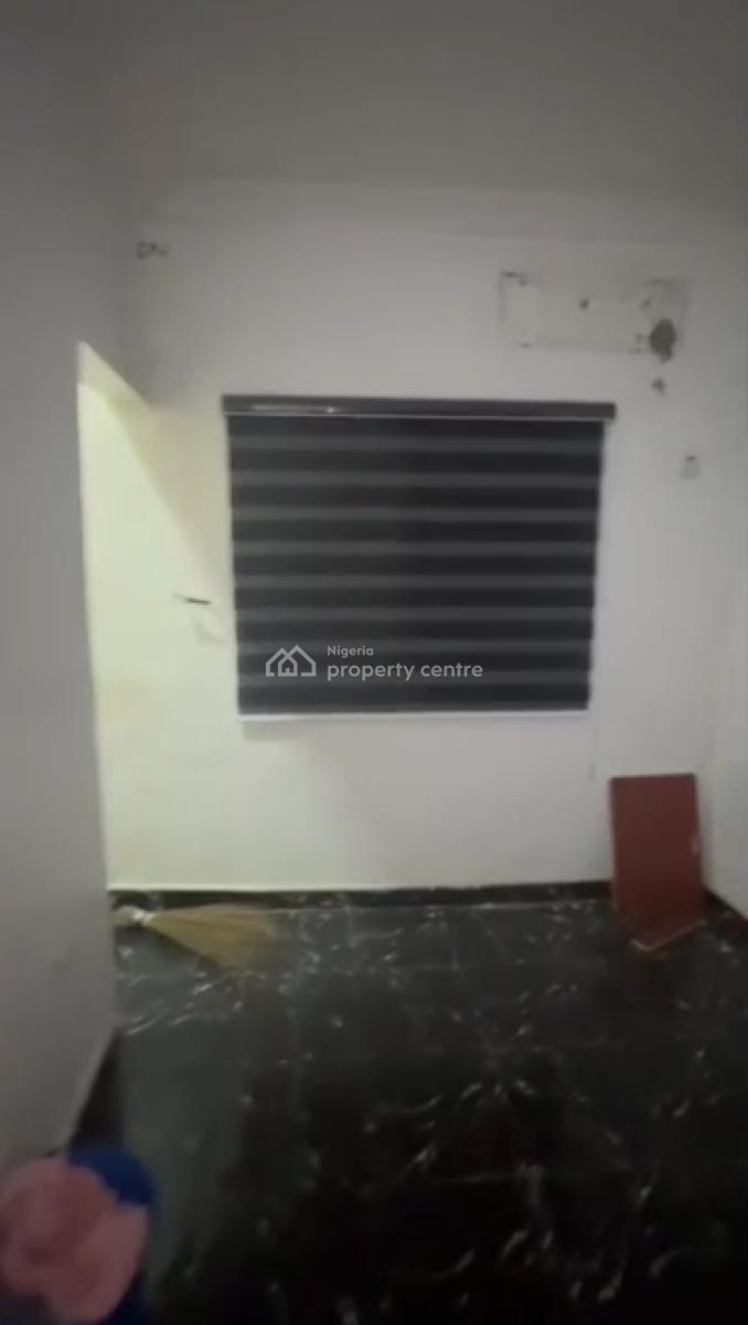 Executive, Very Decent and Standard Ground Floor Room Self Contained, Off Pedro Road, Shomolu, Lagos, Self Contain (single Rooms) for Rent