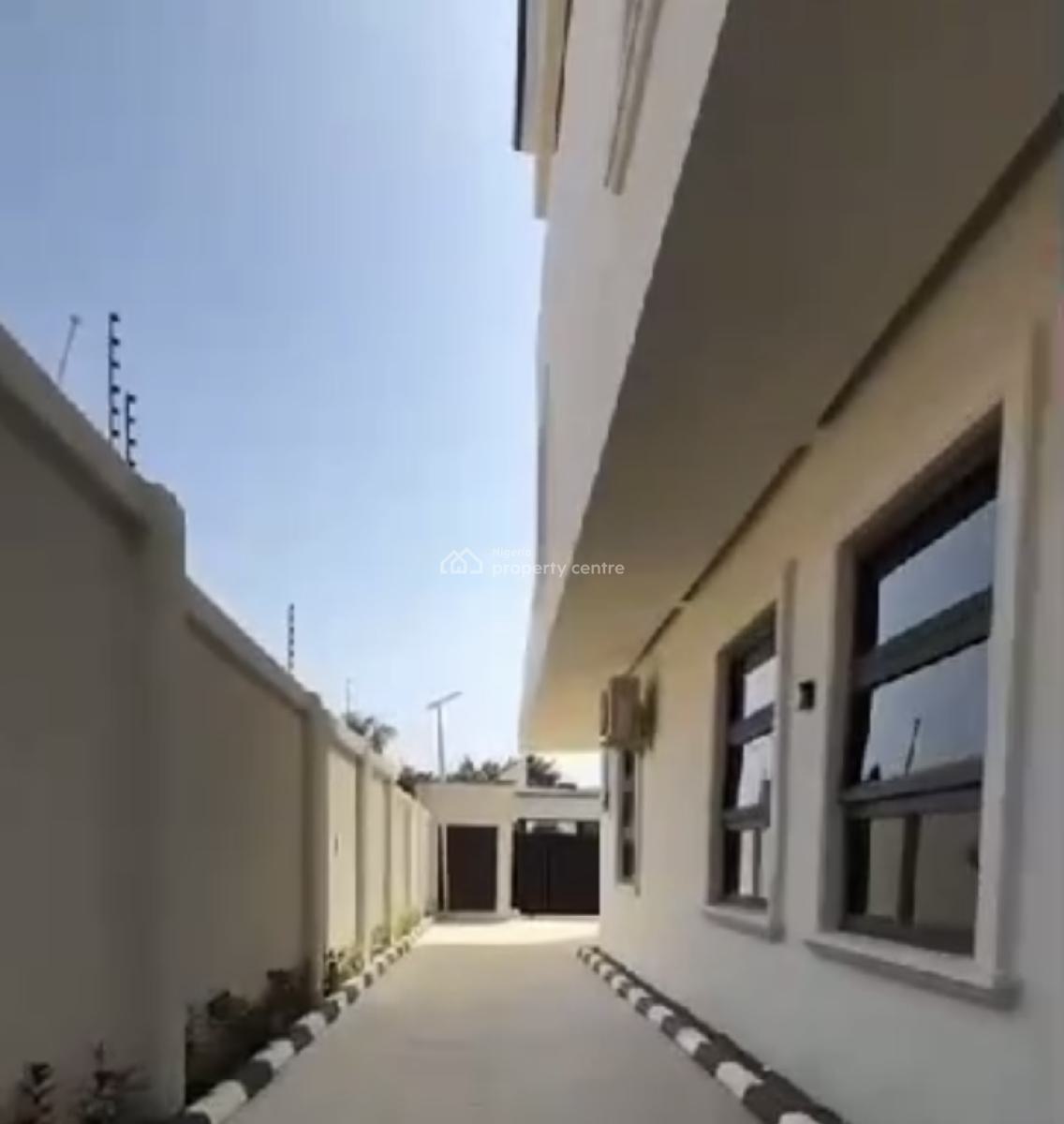 a Standard, Executive 7 Bedroom Mansion, Maitama District, Abuja, House for Sale