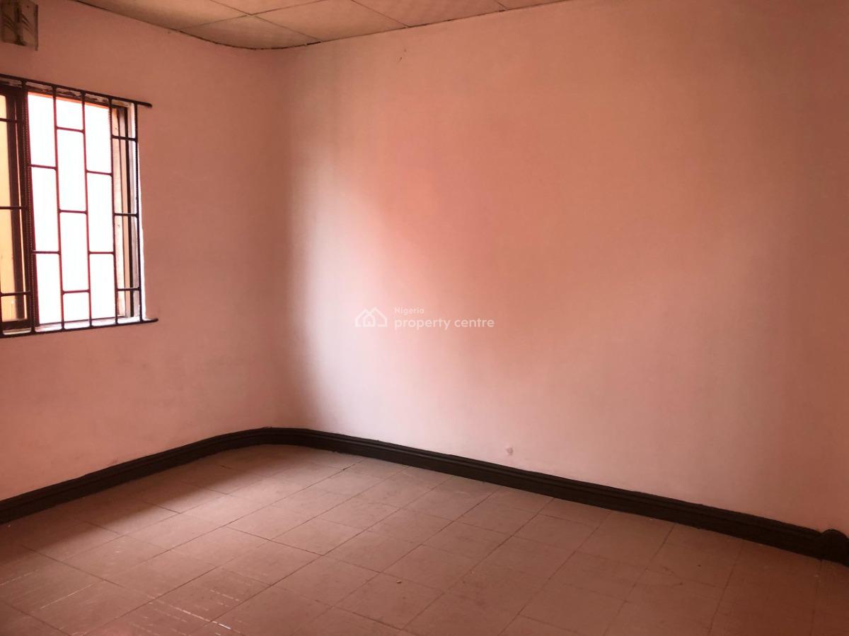 Spacious 3 Bedrooms Bungalow with Ample Compound Space, Gated and Secured Estate, Gbagada, Lagos, Detached Bungalow for Rent