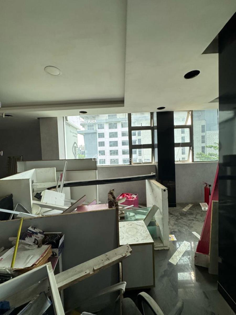 139 Sqm Open Plan Office with Its Own Parking Space, Ikoyi, Lagos, Office Space for Rent
