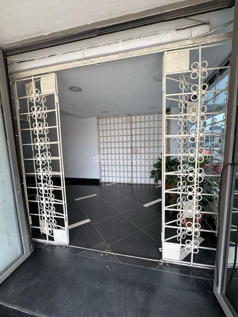 139 Sqm Open Plan Office with Its Own Parking Space, Ikoyi, Lagos, Office Space for Rent