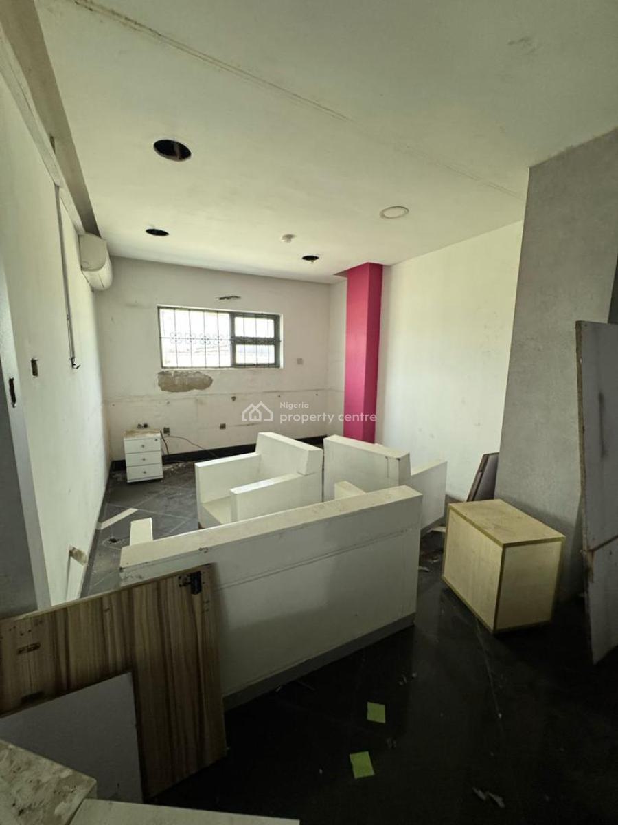 139 Sqm Open Plan Office with Its Own Parking Space, Ikoyi, Lagos, Office Space for Rent