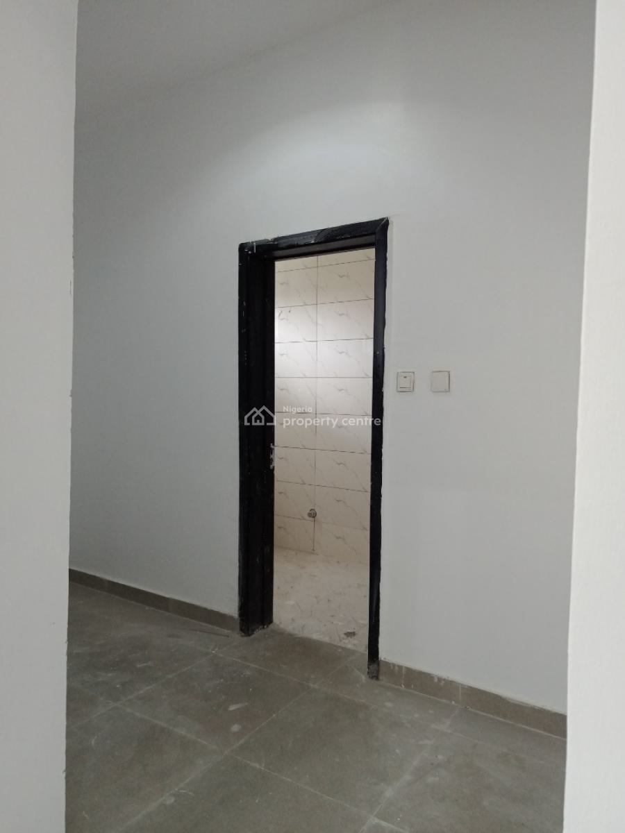 Luxury Built 3 Bedroom Apartment, Off Abraham Adesanya Road, Ajah, Lagos, Flat / Apartment for Sale