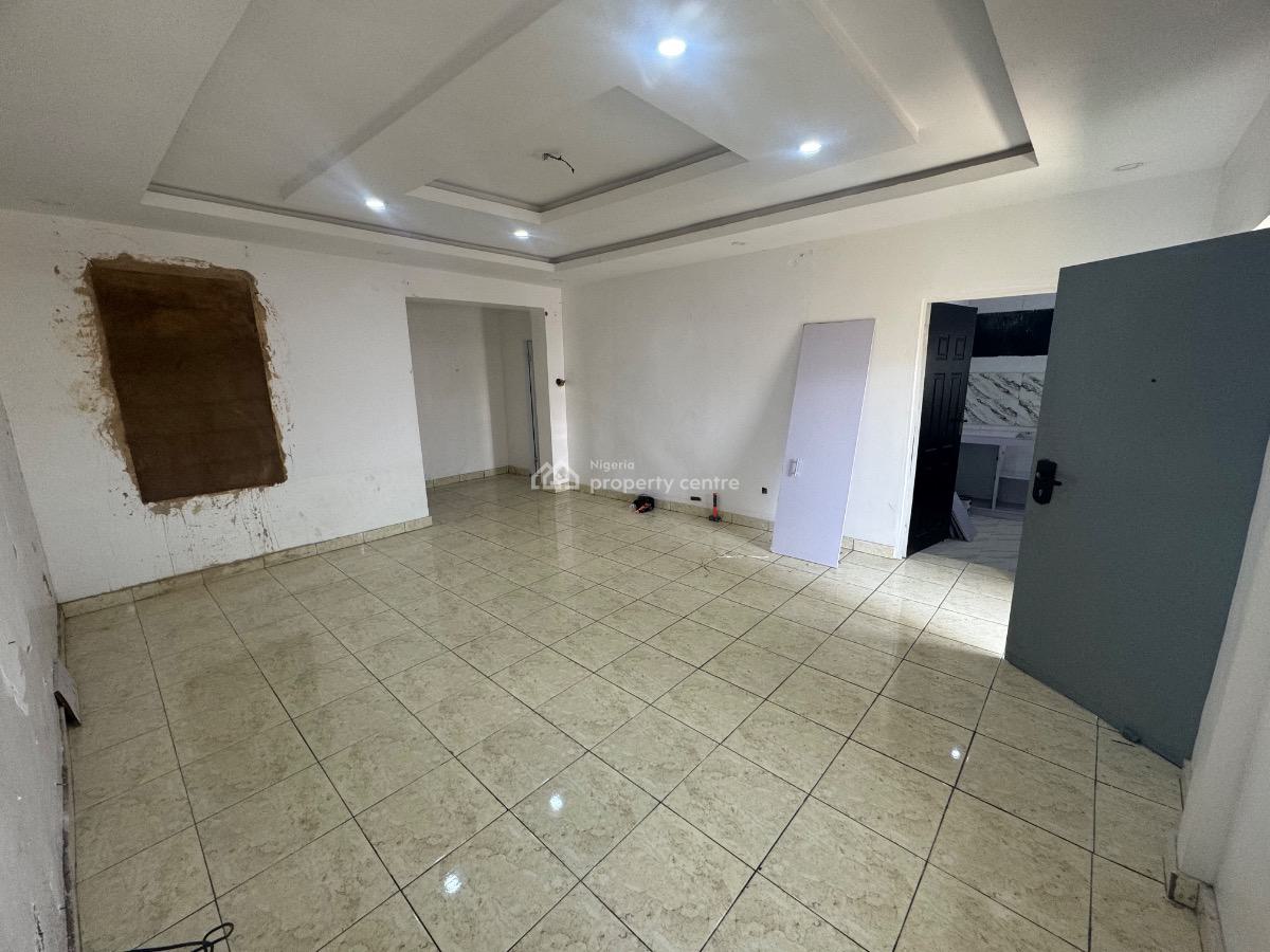 Must Go Today: a Very Spacious and Nice 1 Bedrooms Apartment, Off Admiralty Way, Lekki Phase 1, Lekki, Lagos, Mini Flat (room and Parlour) for Rent