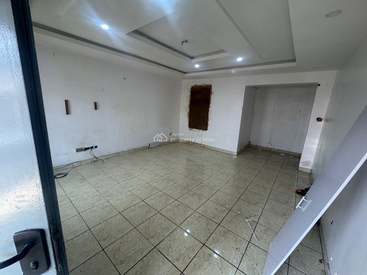 Must Go Today: a Very Spacious and Nice 1 Bedrooms Apartment, Off Admiralty Way, Lekki Phase 1, Lekki, Lagos, Mini Flat (room and Parlour) for Rent