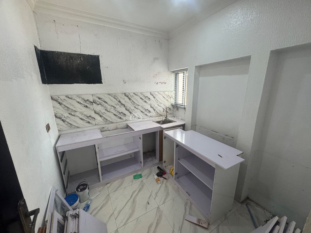 Must Go Today: a Very Spacious and Nice 1 Bedrooms Apartment, Off Admiralty Way, Lekki Phase 1, Lekki, Lagos, Mini Flat (room and Parlour) for Rent
