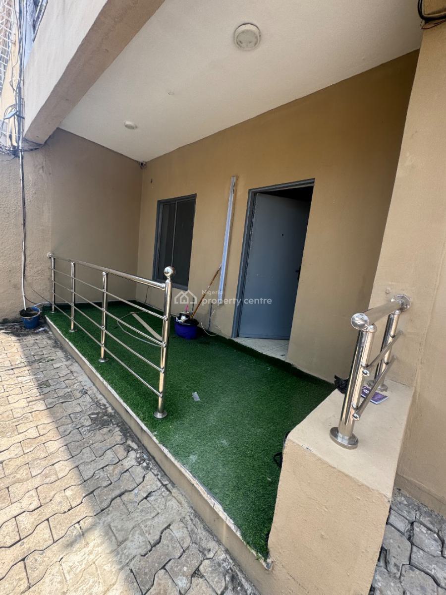 Must Go Today: a Very Spacious and Nice 1 Bedrooms Apartment, Off Admiralty Way, Lekki Phase 1, Lekki, Lagos, Mini Flat (room and Parlour) for Rent