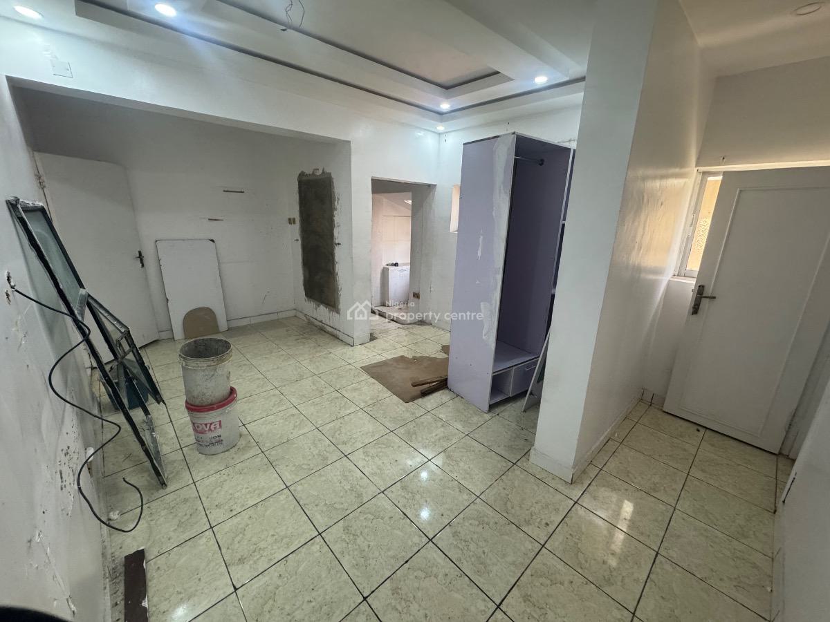 Must Go Today: a Very Spacious and Nice 1 Bedrooms Apartment, Off Admiralty Way, Lekki Phase 1, Lekki, Lagos, Mini Flat (room and Parlour) for Rent