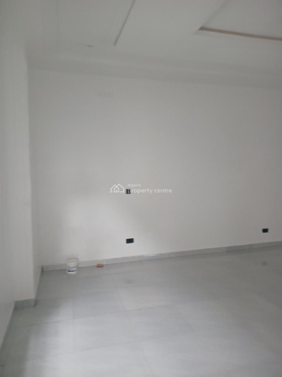 Fully Serviced Standard Studio Apartment in an Estate, Lekki Phase 1, Lekki, Lagos, Self Contain (single Rooms) for Rent