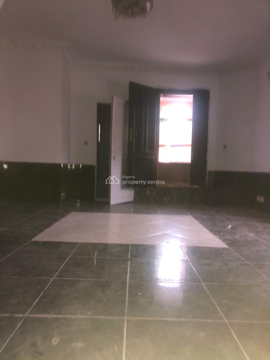 Self Serviced 3 Bedrooms Apartment, Osapa, Lekki, Lagos, Flat / Apartment for Rent