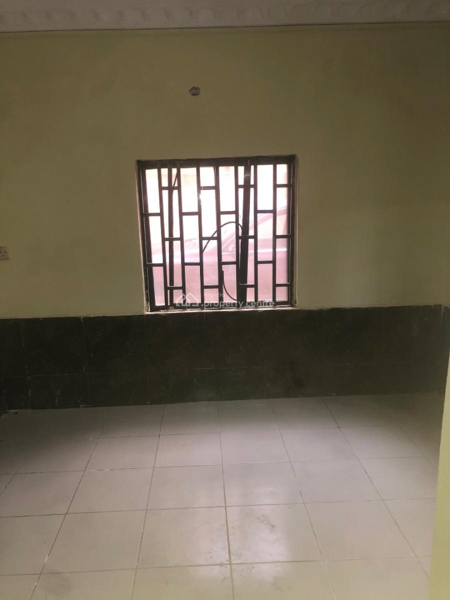Self Serviced 3 Bedrooms Apartment, Osapa, Lekki, Lagos, Flat / Apartment for Rent