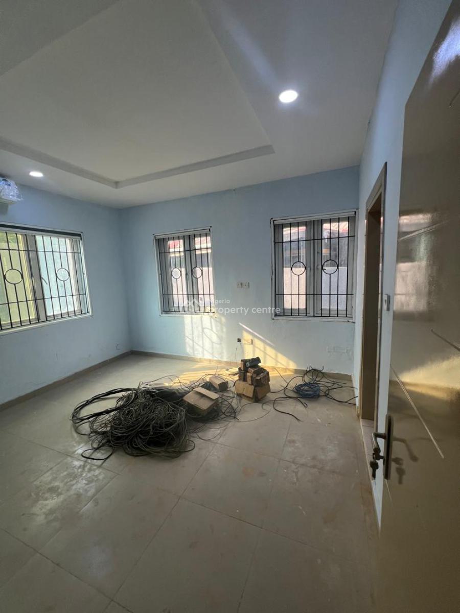 Newly Built 2 Bedrooms Flat, Anthony, Maryland, Lagos, Flat / Apartment for Rent