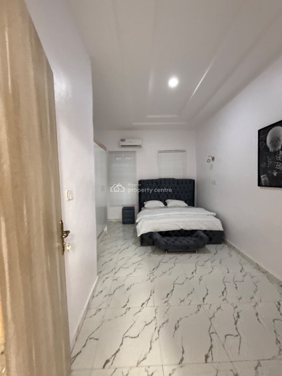 Luxury Shared Room, Chevron Drive, Lekki, Lagos, Mini Flat (room and Parlour) Short Let