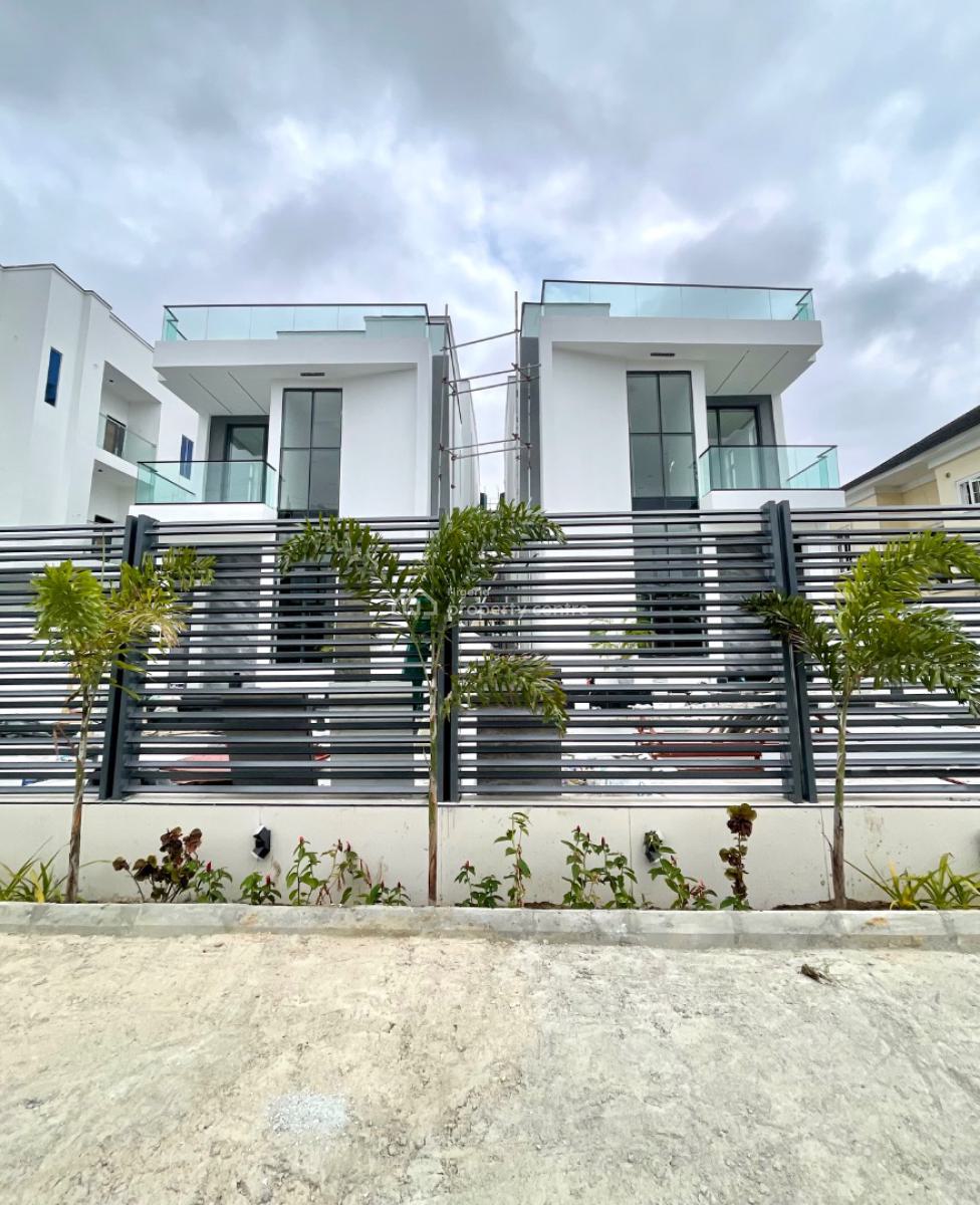 ️ *superlatively Finished 5 Bed Luxury Home with Cinema, Pool, Chevron, Lekki, Lagos, Detached Duplex for Sale