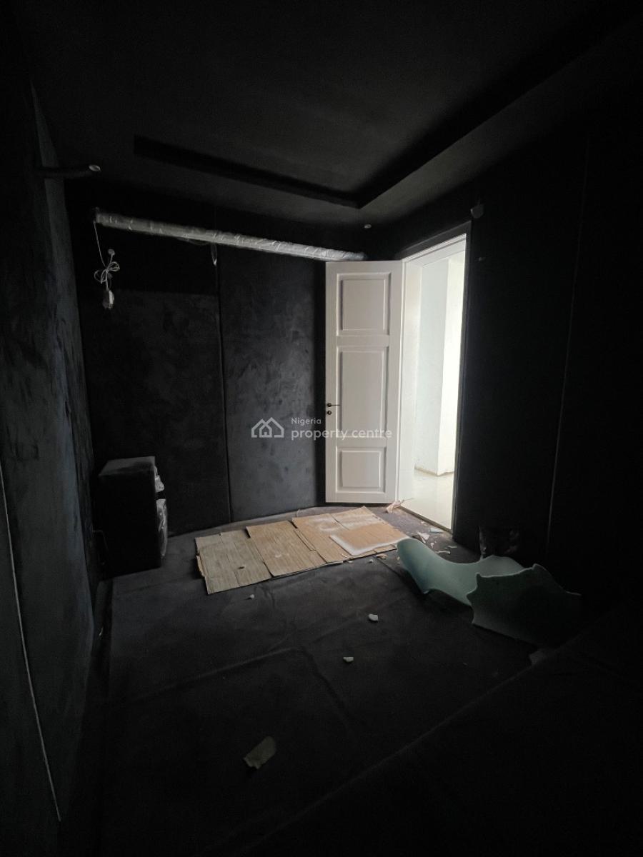 ️ *superlatively Finished 5 Bed Luxury Home with Cinema, Pool, Chevron, Lekki, Lagos, Detached Duplex for Sale