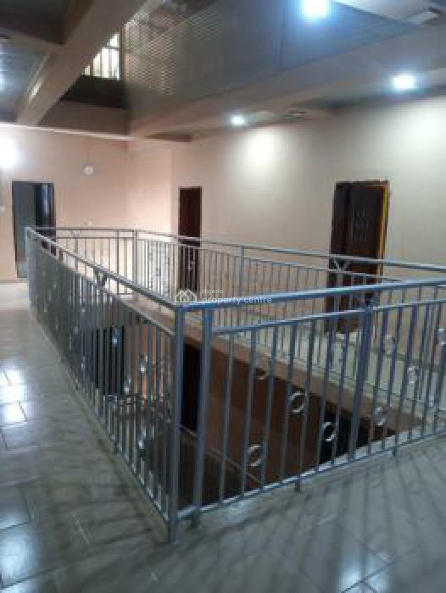 21 Room Selfcon with Cofo, Agbowo Area Close to University of Ibadan, Ibadan North, Oyo, Block of Flats for Sale