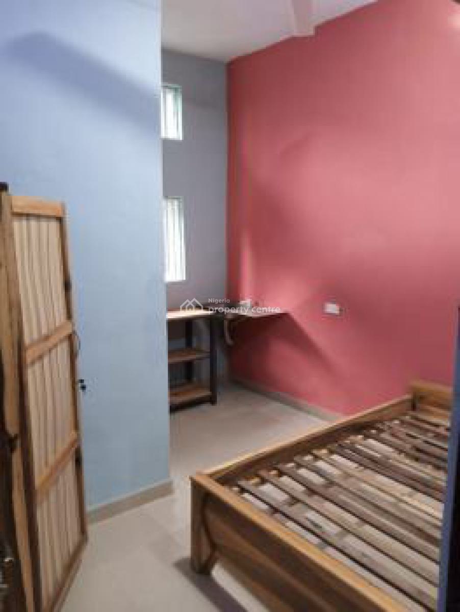 21 Room Selfcon with Cofo, Agbowo Area Close to University of Ibadan, Ibadan North, Oyo, Block of Flats for Sale