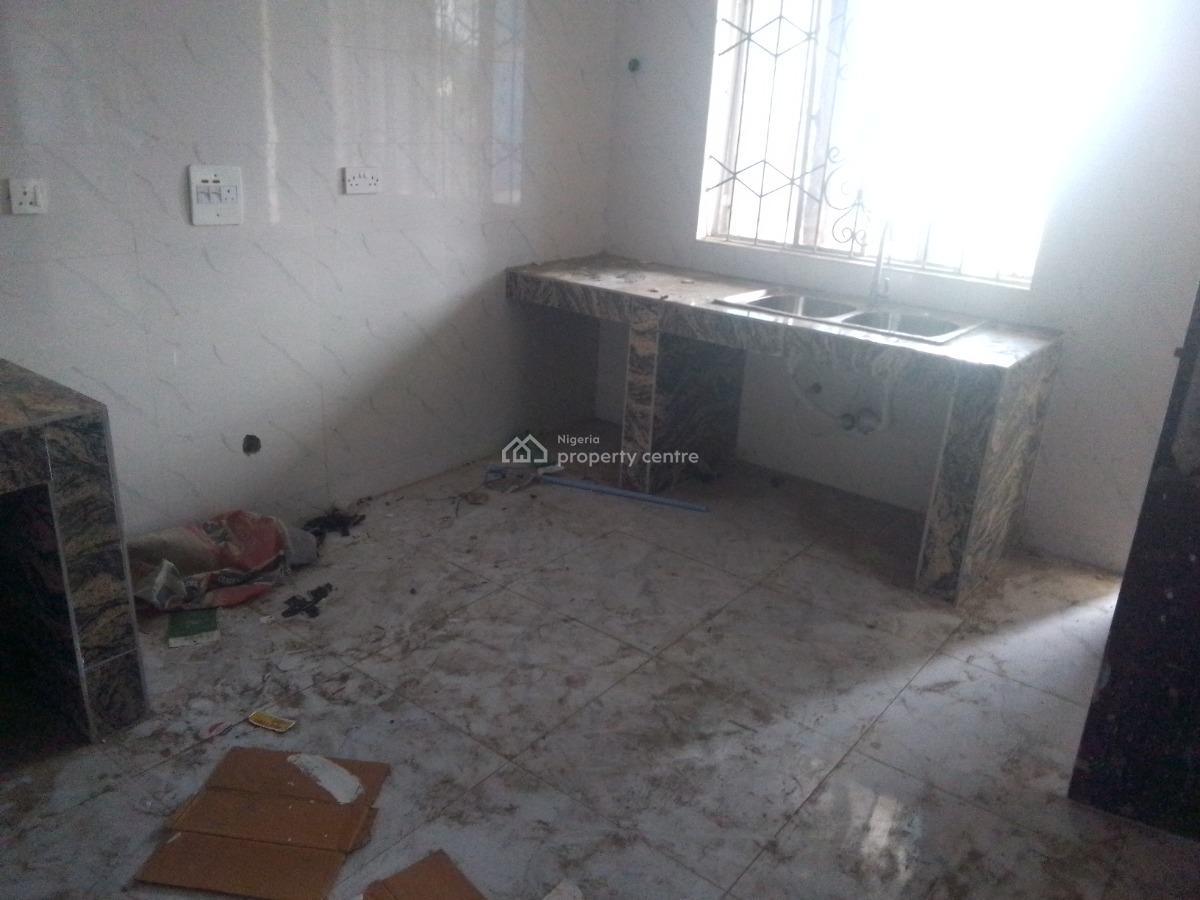 Newly Buildt Spacious Luxury 2 Bedroom Flat with Excellent Features, Victory Estate Rd, Ogombo, Ajah, Lagos, Flat / Apartment for Rent