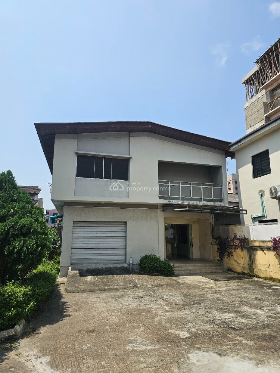 5 Bedrooms Semi Detached Duplex with Bq, Muir Okunola, Victoria Island (vi), Lagos, Office Space for Rent