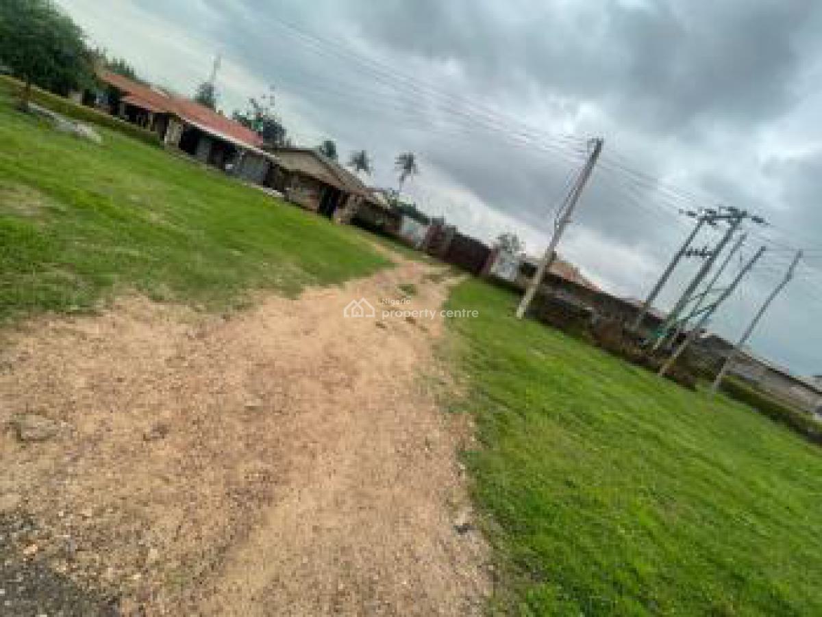 4 Plots of Commercial Land, Adegbayi Area, Near Alakia, Ibadan South-west, Oyo, Commercial Land for Sale