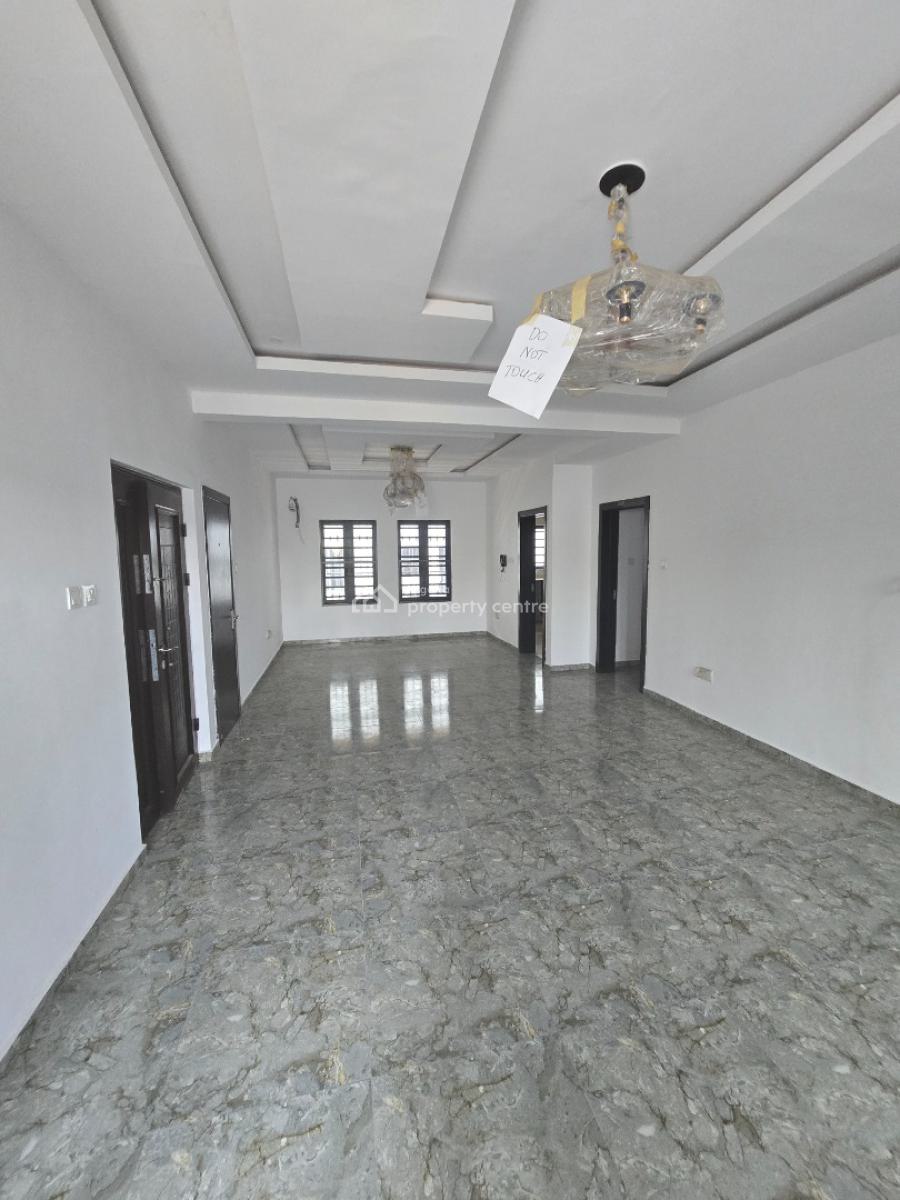 Luxury 3 Bedrooms Apartment, Off Freedom Way, Lekki Phase 1, Lekki, Lagos, Flat / Apartment for Sale
