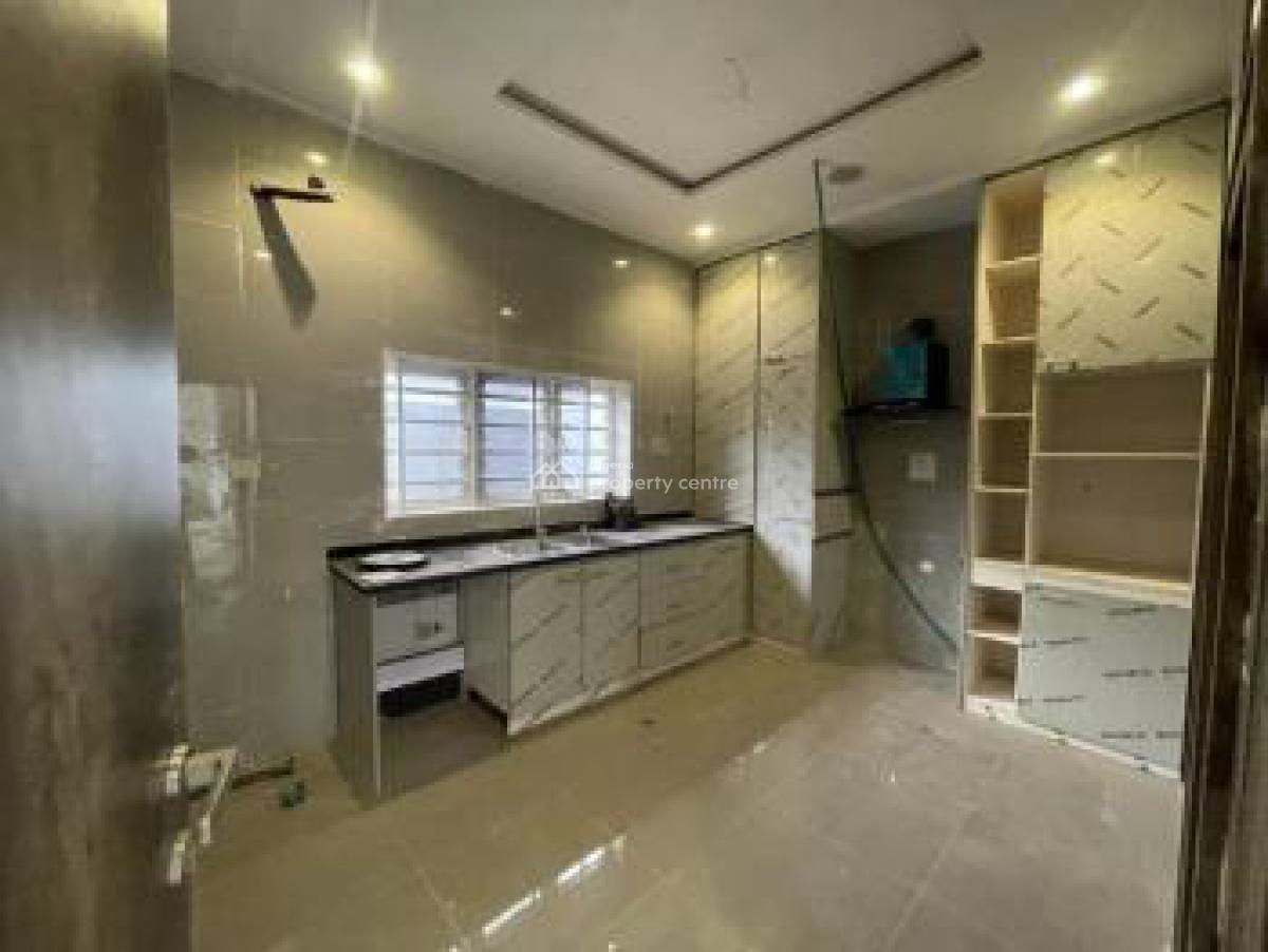 5 Bedrooms Terraces Duplex, Palm Groove Iyaganku Gra, Ibadan, Oyo, Terraced Duplex for Sale