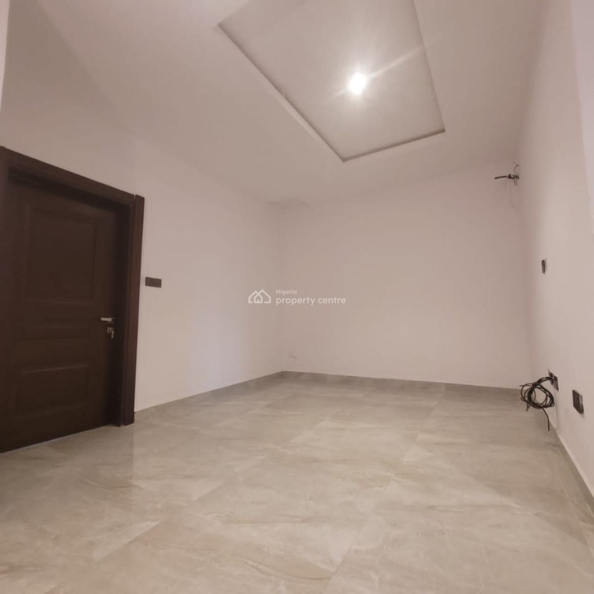 Serviced 3 Bedroom Apartment, Agungi,, Lekki, Lagos, Flat / Apartment for Rent