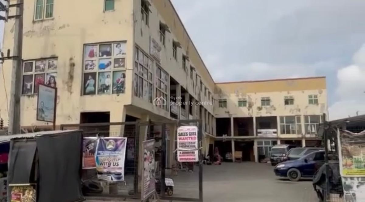 Commercial Property, Awoyaya Axis, Ajah, Lagos, Plaza / Complex / Mall for Sale