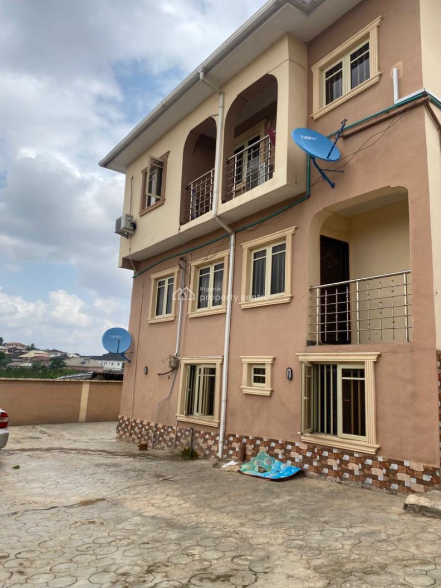 Modern 3 Bedroom Flat, Ajuwon, Kayode Plaza, Iju-ishaga, Agege, Lagos, Flat / Apartment for Rent