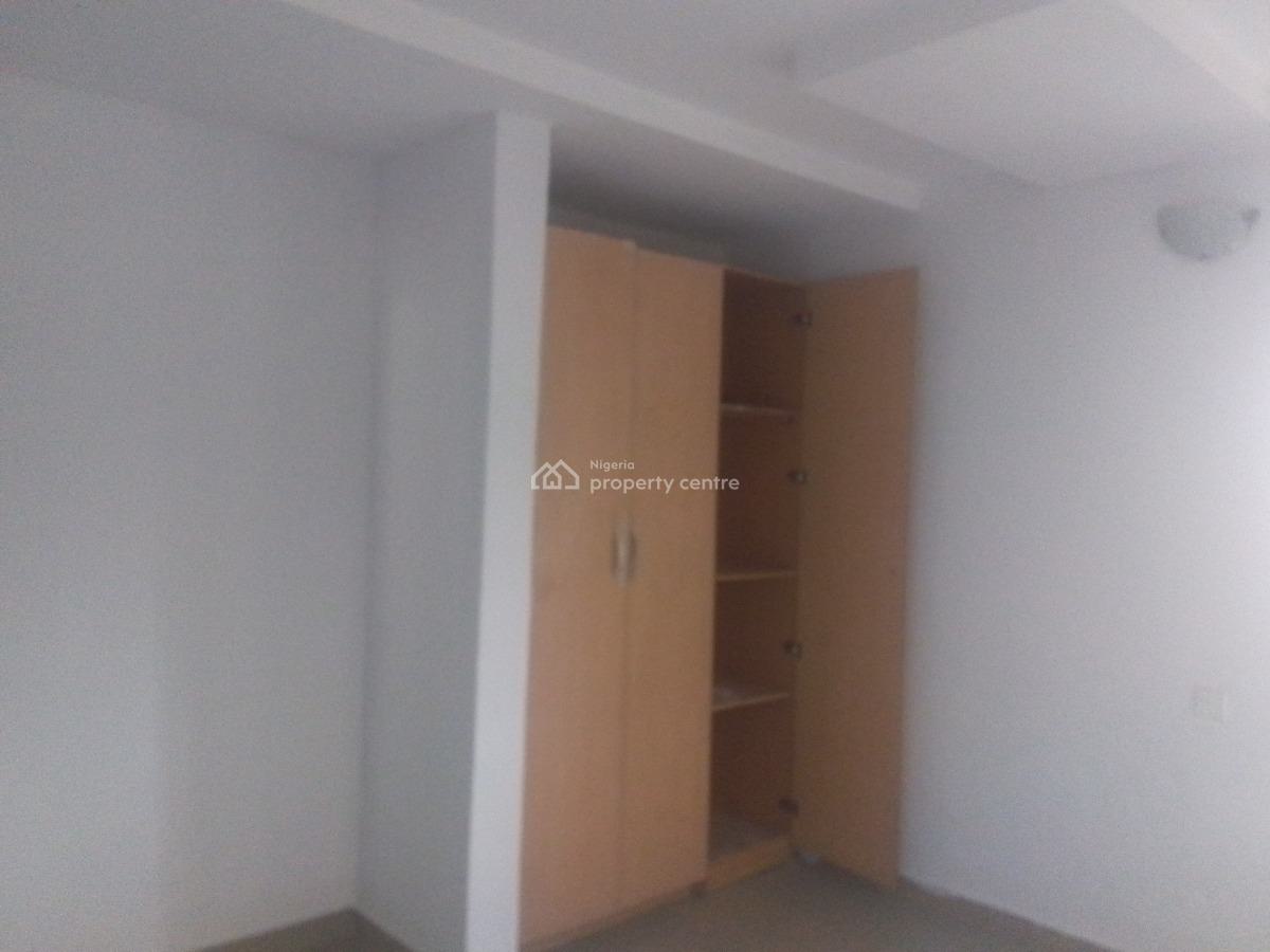 Spacious Luxury 3 Bedroom Flat with Excellent Features, Theranex Rd, Ogombo, Ajah, Lagos, Flat / Apartment for Rent