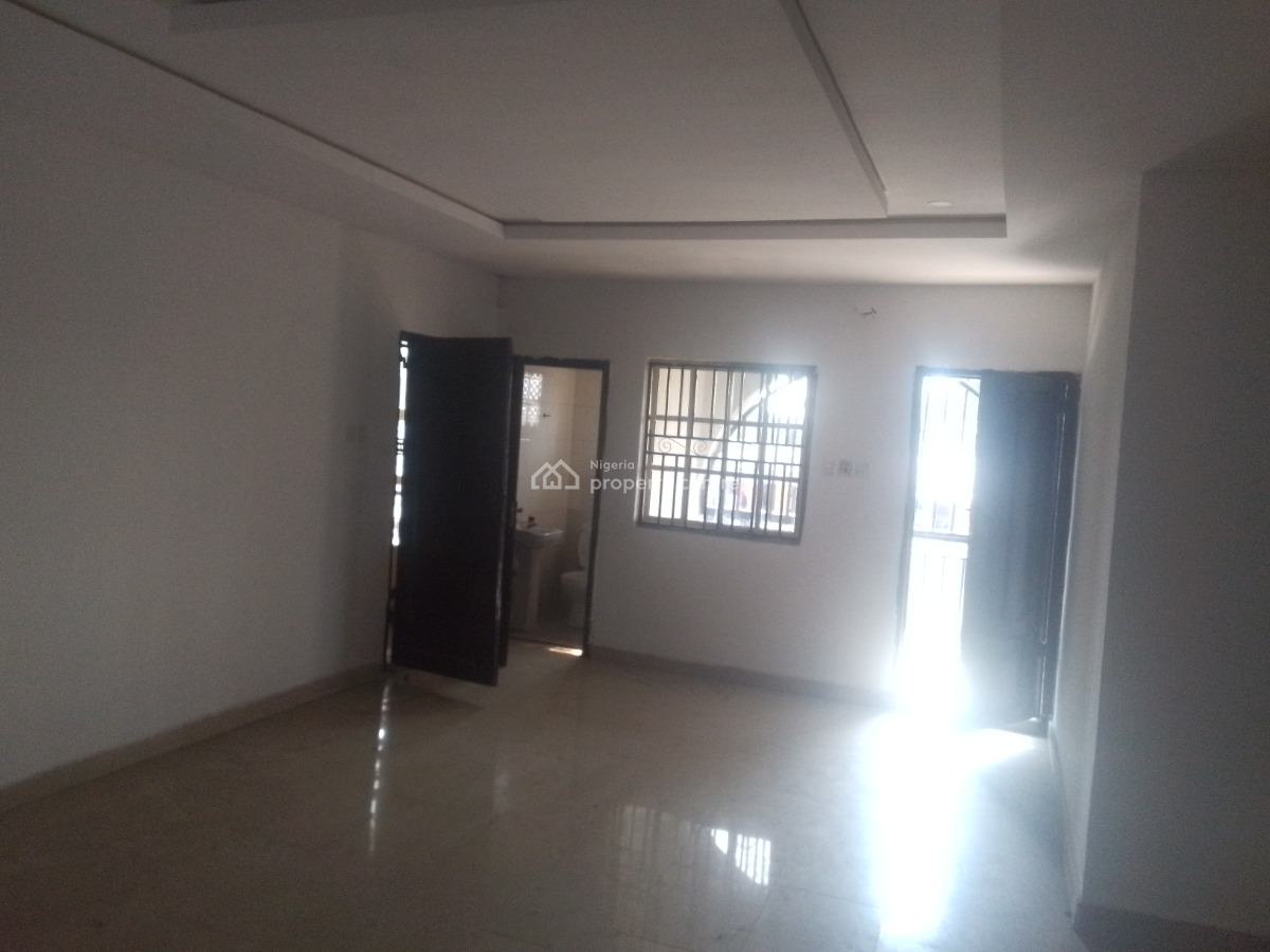 Spacious Luxury 3 Bedroom Flat with Excellent Features, Theranex Rd, Ogombo, Ajah, Lagos, Flat / Apartment for Rent