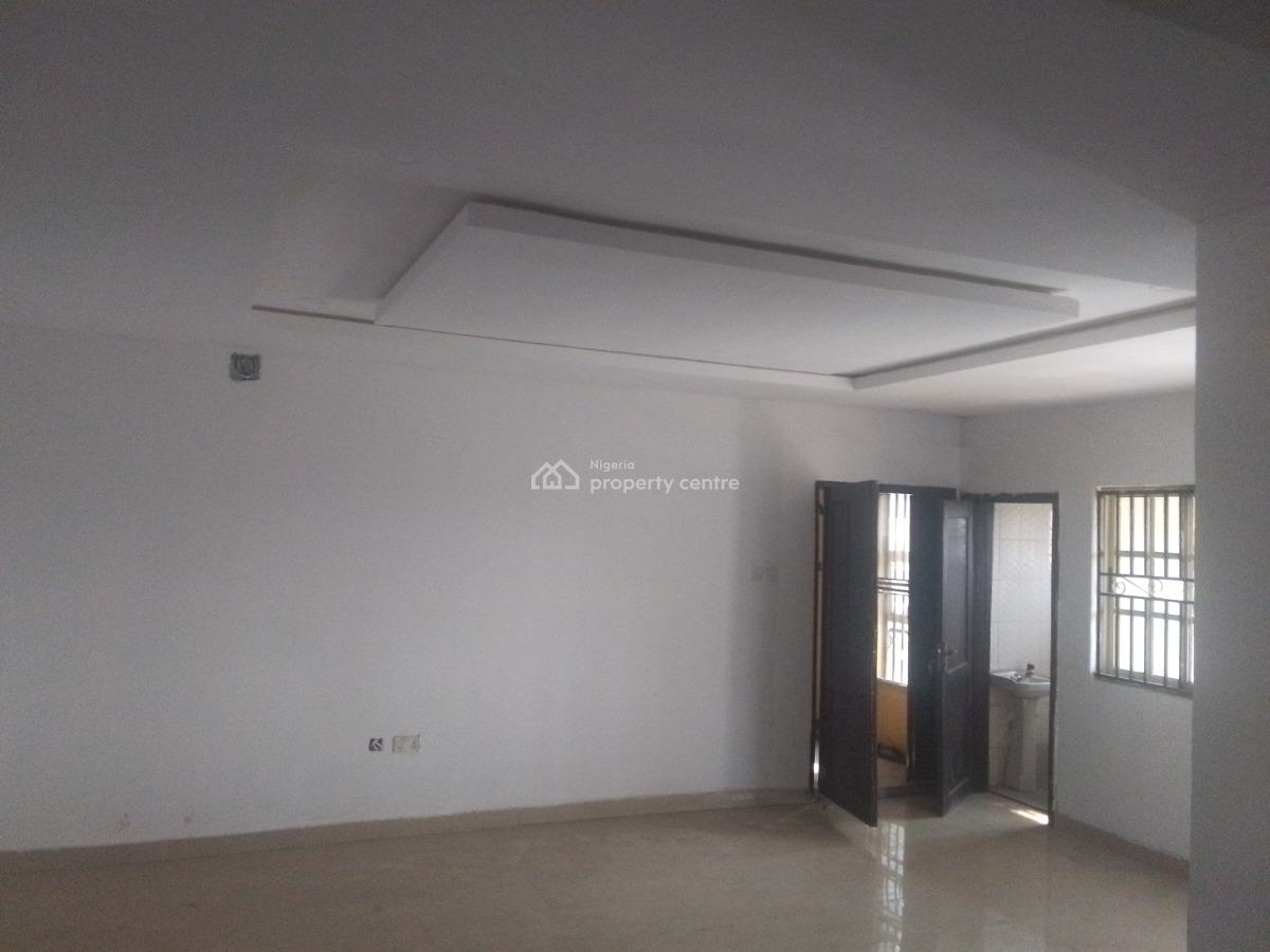 Spacious Luxury 3 Bedroom Flat with Excellent Features, Theranex Rd, Ogombo, Ajah, Lagos, Flat / Apartment for Rent