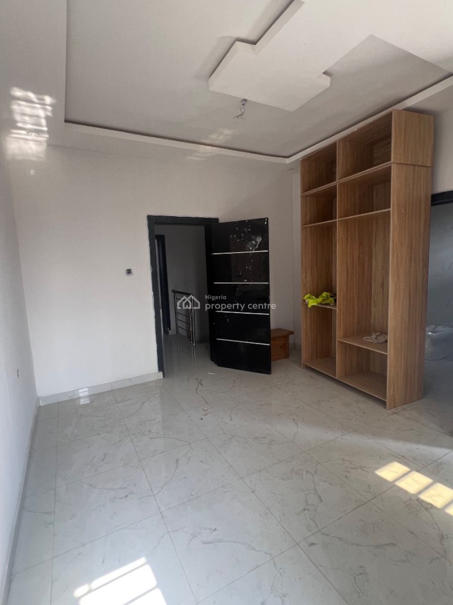 Modern 4 Bedrooms Terrace Duplex House with All En-suite Bedrooms, Olowora, Magodo, Lagos, Terraced Duplex for Sale