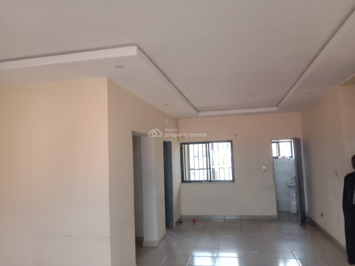 Spacious Three Bedroom Flat, Katampe (main), Katampe, Abuja, Flat / Apartment for Rent