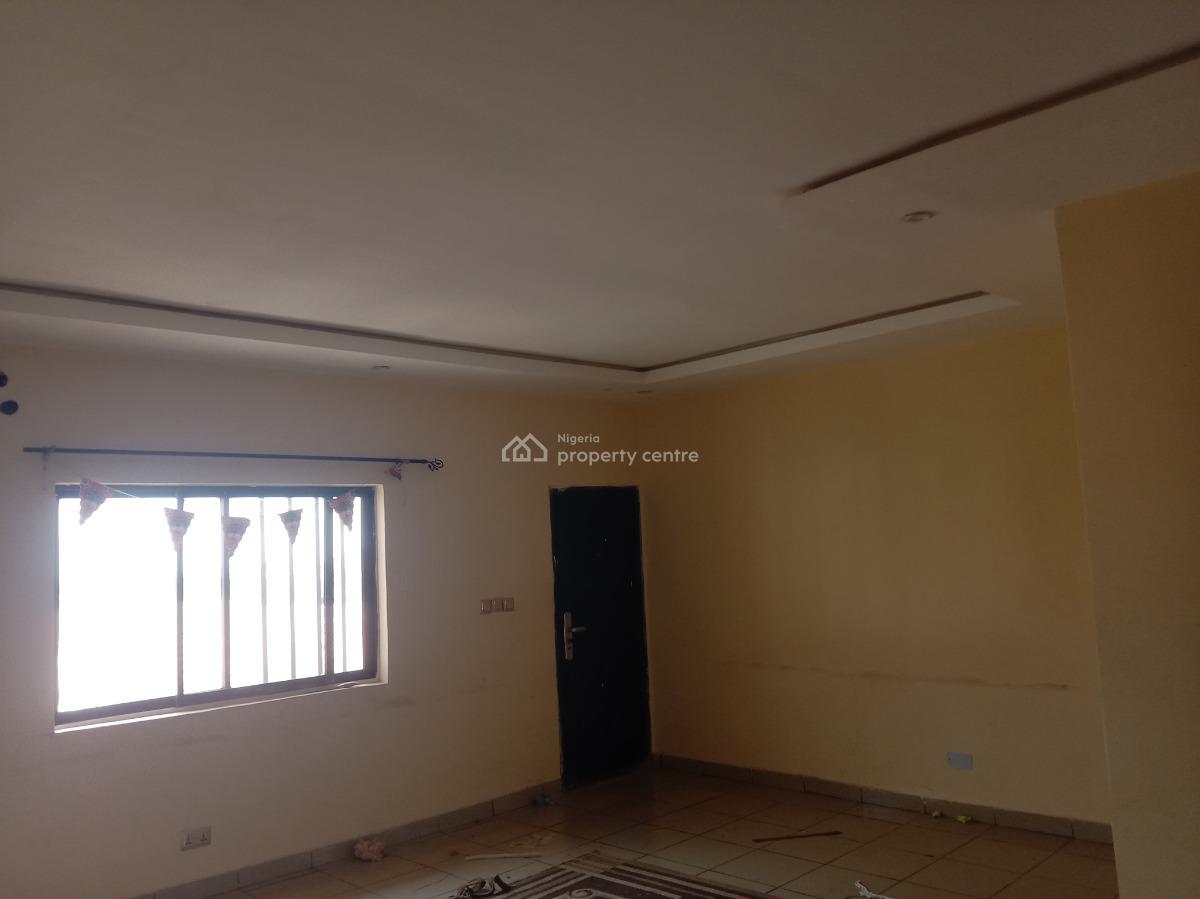 Spacious Three Bedroom Flat, Katampe (main), Katampe, Abuja, Flat / Apartment for Rent