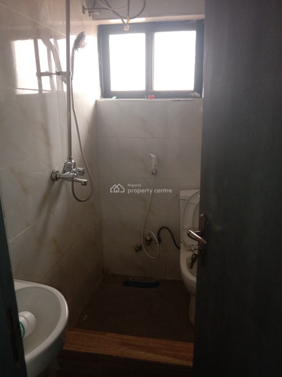Spacious Three Bedroom Flat, Katampe (main), Katampe, Abuja, Flat / Apartment for Rent