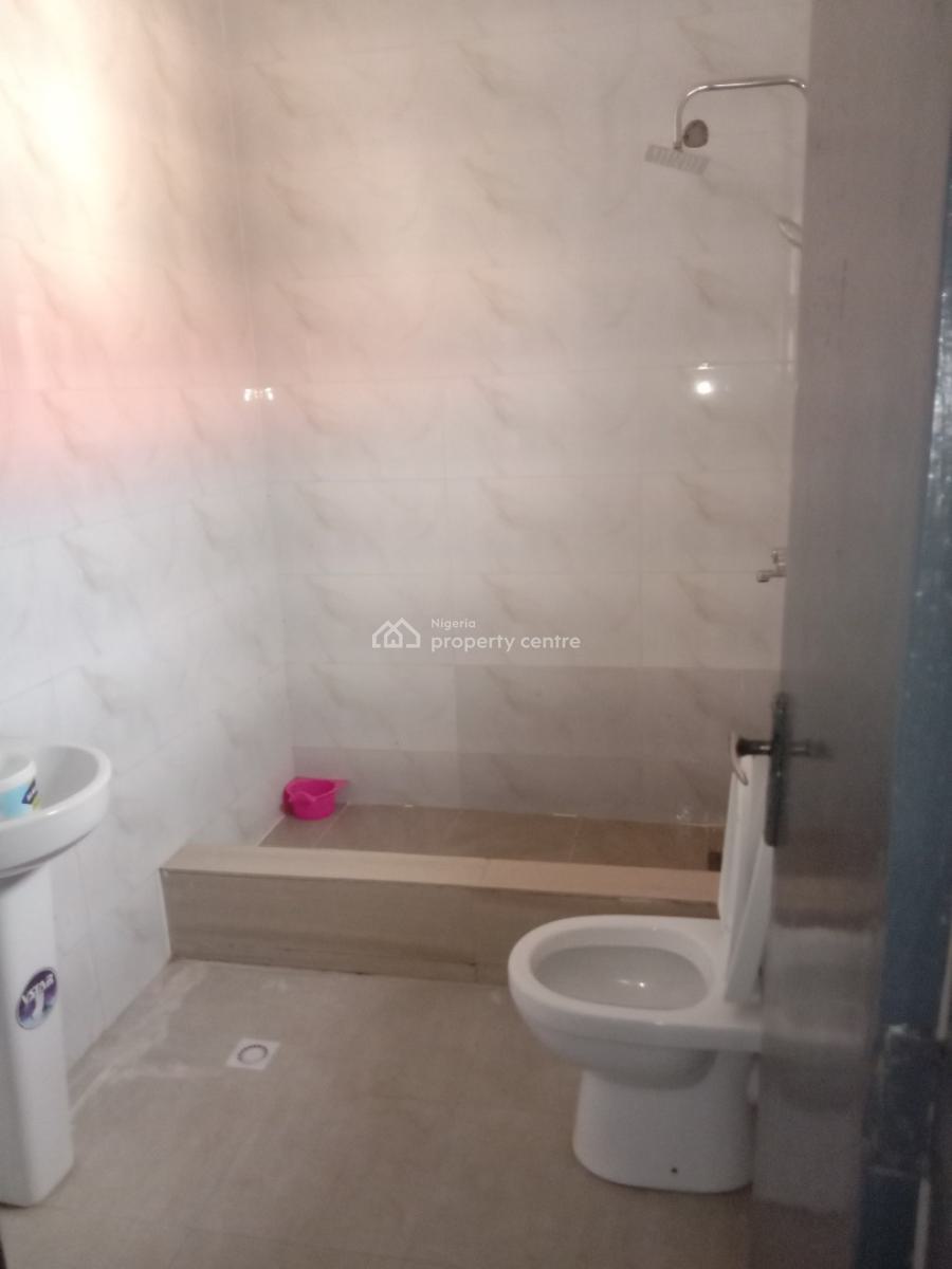 Spacious Three Bedroom Flat, Katampe (main), Katampe, Abuja, Flat / Apartment for Rent