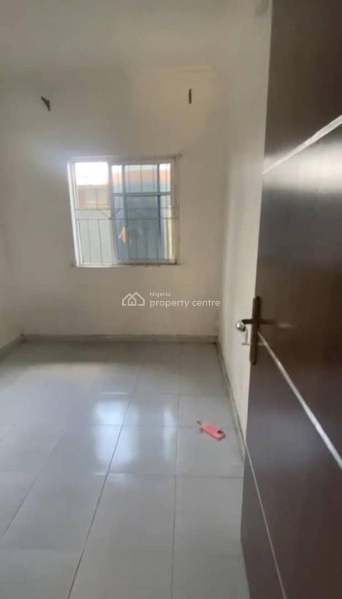 Lovely Sweet Mini Flat, Off Market Street, Shomolu, Lagos, Mini Flat (room and Parlour) for Rent
