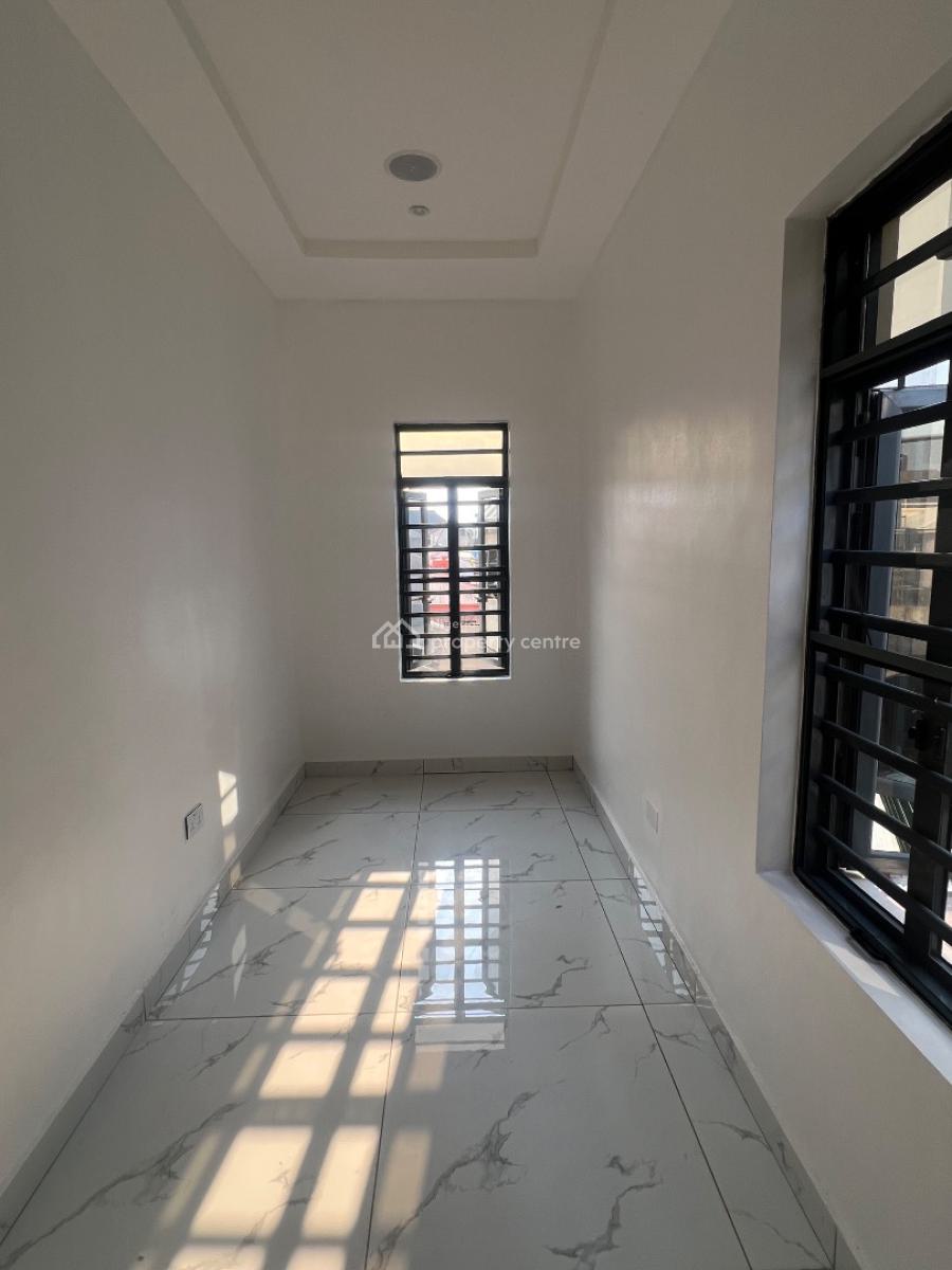Modern 4 Bedrooms Fully Detached House with All En-suite Rooms, Gra Phase 1, Magodo, Lagos, Detached Duplex for Sale