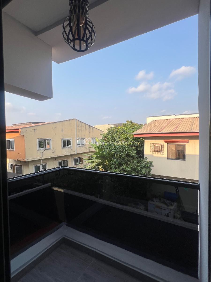 Modern 4 Bedrooms Fully Detached House with All En-suite Rooms, Gra Phase 1, Magodo, Lagos, Detached Duplex for Sale
