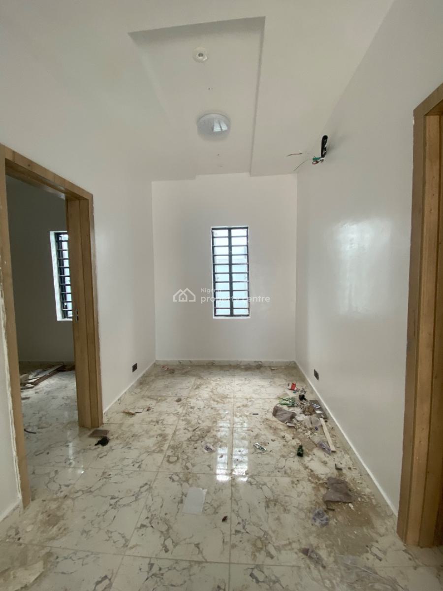 4 Bedroom Duplex, in an Acesss Control Estate By North West Mobile Road, Ajah, Lagos, Terraced Duplex for Rent
