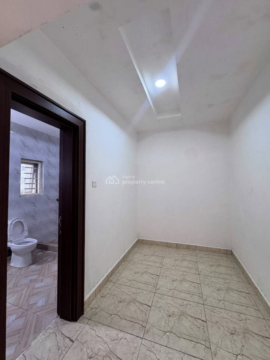 These Is a 5bedroom Terrace Duplex with a Maid Room, Box Room , Fitted, Galadimawa, Abuja, Terraced Duplex for Sale