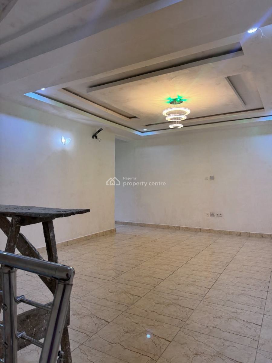 These Is a 5bedroom Terrace Duplex with a Maid Room, Box Room , Fitted, Galadimawa, Abuja, Terraced Duplex for Sale